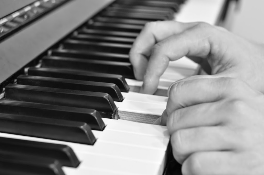 Home Piano Teacher | 15 Stanhope St, Mount Gravatt QLD 4122, Australia | Phone: 1300 831 473