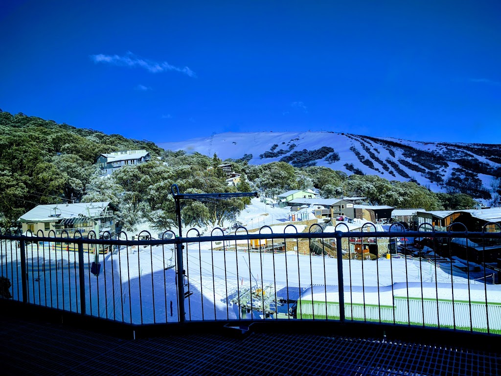 Falls Creek Apartment Les Chalets Flat 23 | 5 Slalom St, Falls Creek VIC 3699, Australia | Phone: (03) 5758 3499