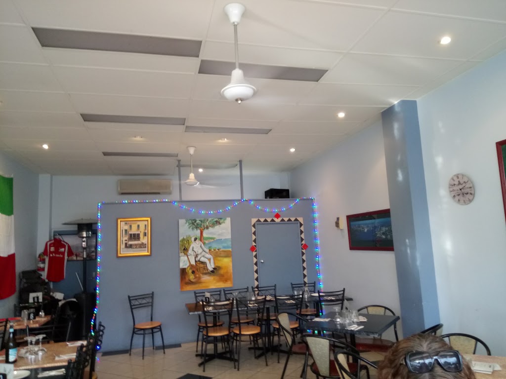 Carlos Naples Pizza Restaurant | restaurant | 8 Lincoln St, Strathpine QLD 4500, Australia | 0732054549 OR +61 7 3205 4549