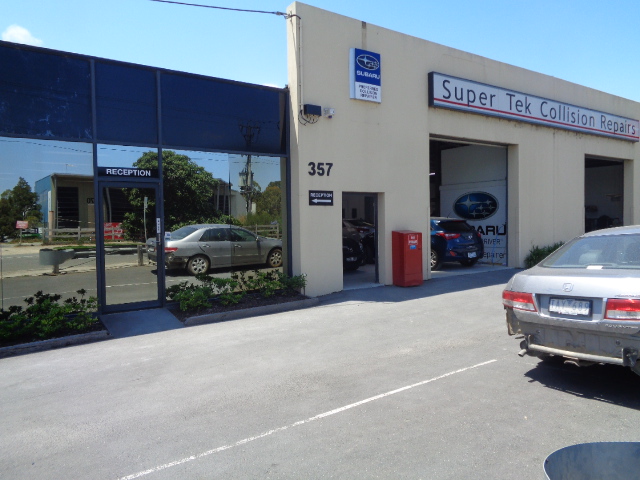 Super Tek Collision Repairs | car dealer | 357 Darebin Rd, Thornbury VIC 3071, Australia | 0394974200 OR +61 3 9497 4200
