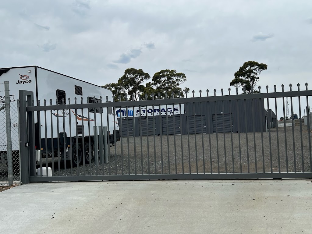 Horsham Storage Solutions | 5 Turnbull Dr, Horsham VIC 3400, Australia | Phone: (03) 5382 0000
