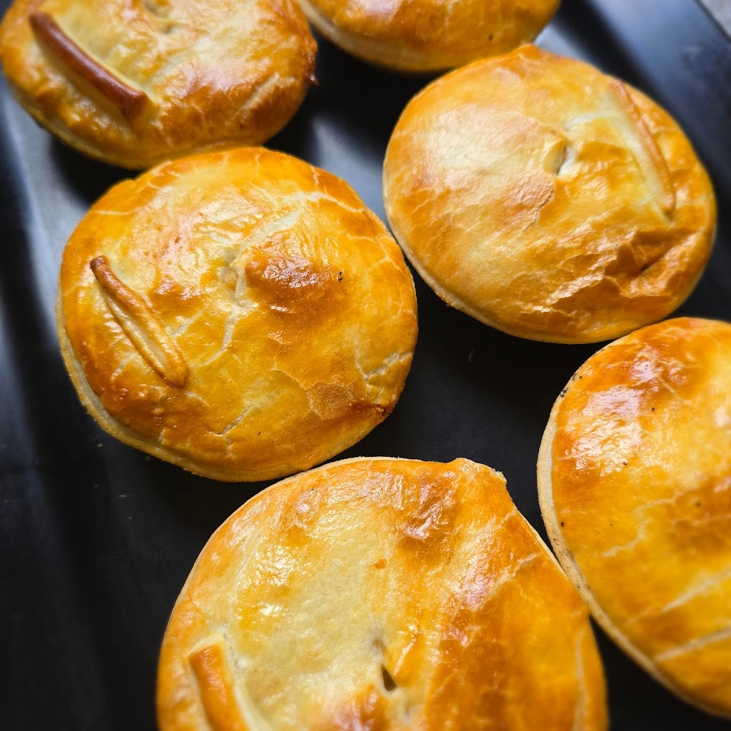 Glenrowan Bakery | Unit 3/34 Gladstone St, Glenrowan VIC 3675, Australia | Phone: (03) 5766 2111