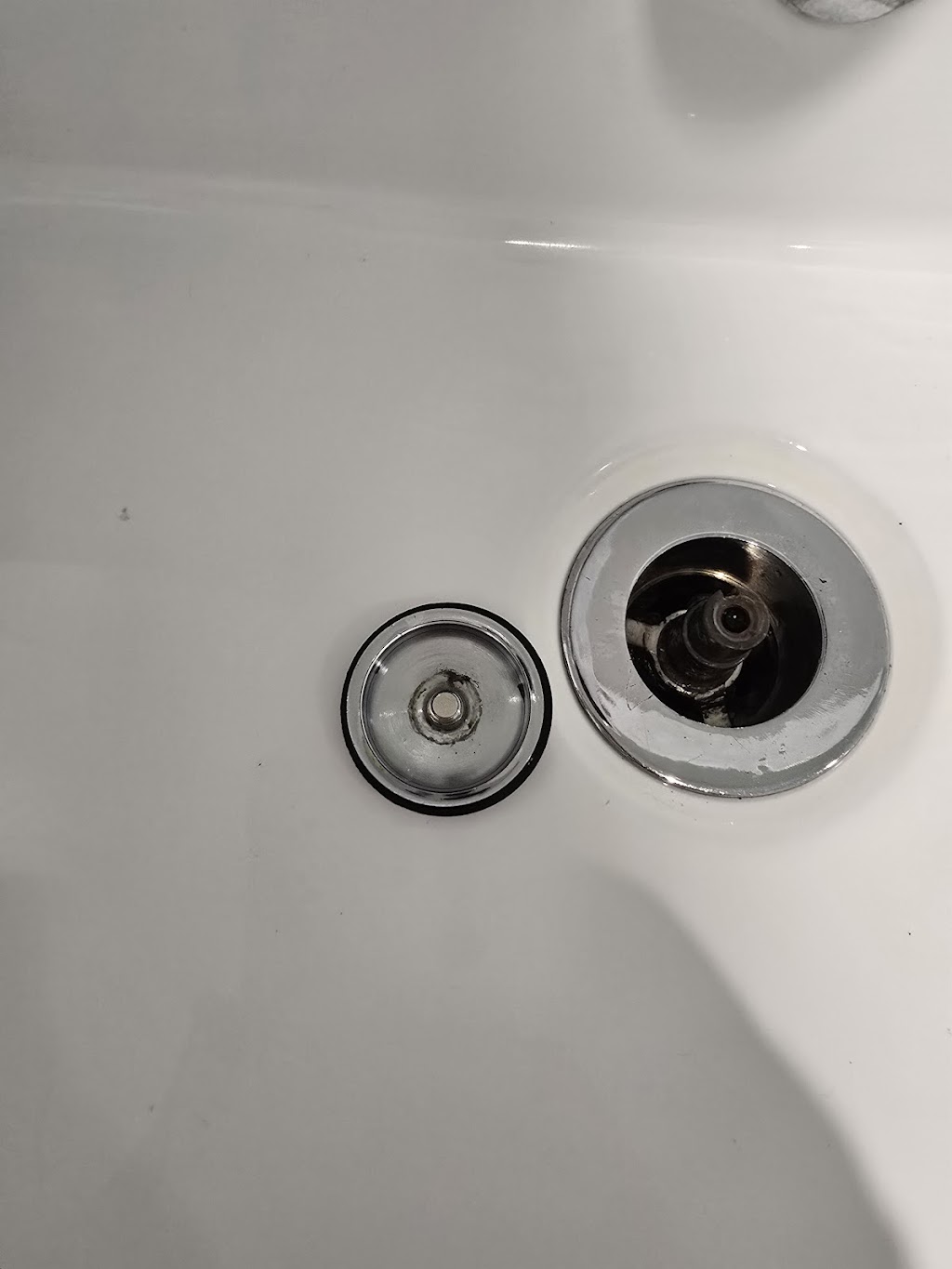 Awesome Bond & Carpet cleaning | 69 Honeysuckle Way, Calamvale QLD 4116, Australia | Phone: 0421 337 964