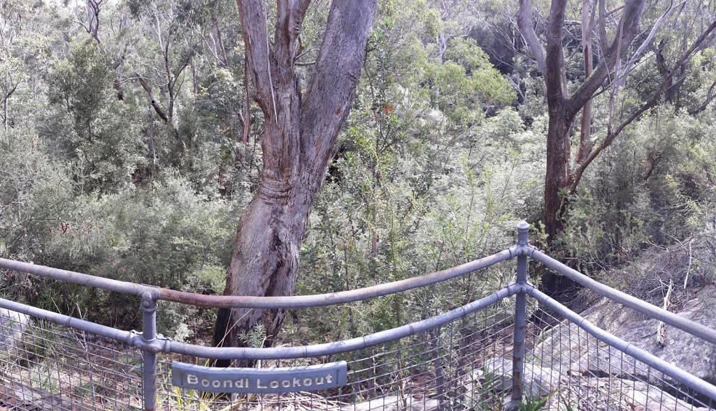 Boondi Lookout | park | Girrakool Loop Walking Track, Somersby NSW 2250, Australia
