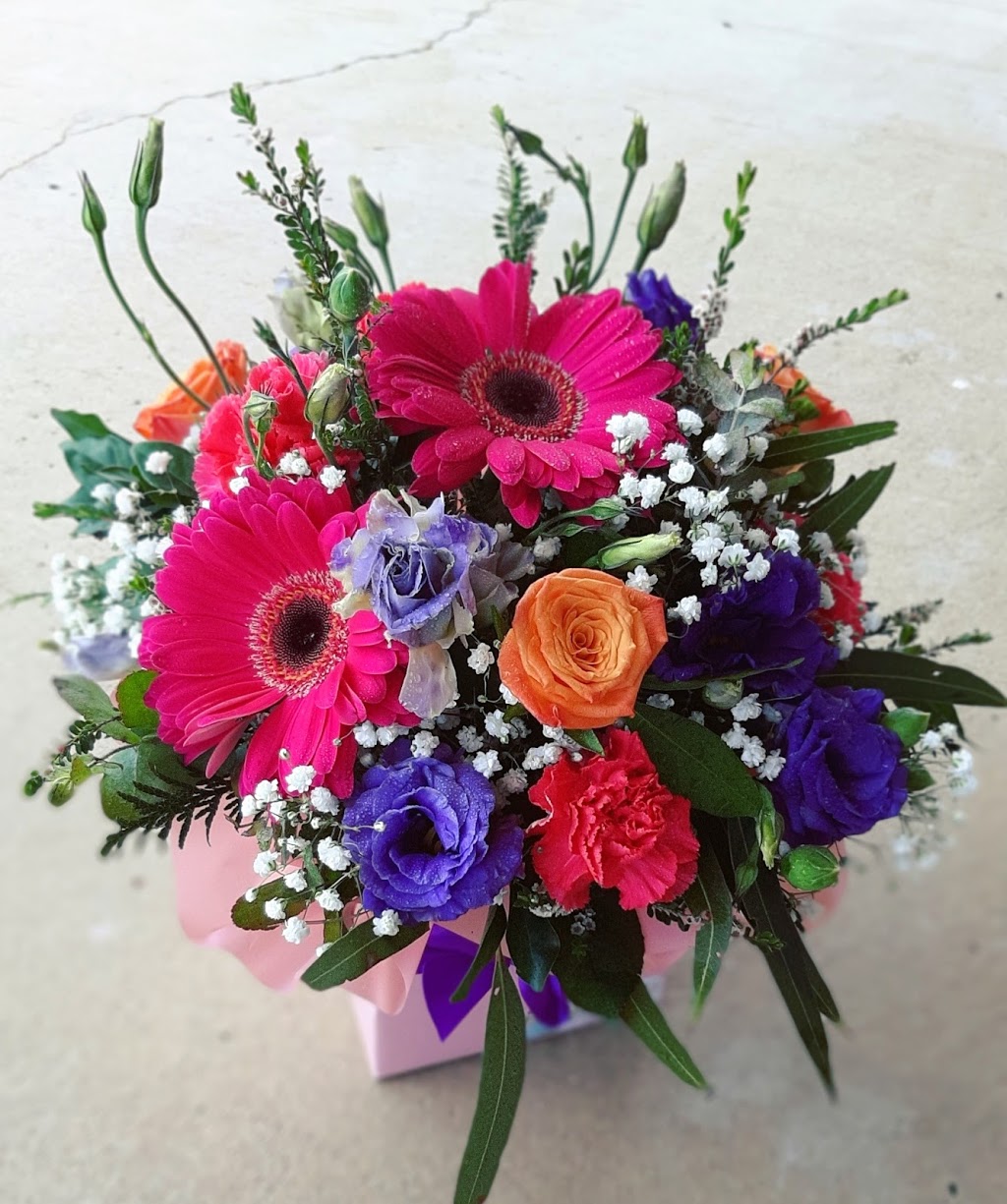 Flowers in the Towers | Shop 1/30-32 Hackett Terrace, Richmond Hill QLD 4820, Australia | Phone: 0467 312 638