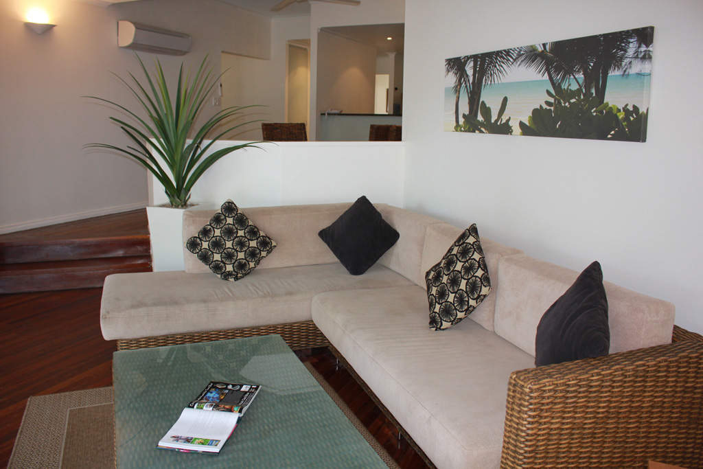 Beaches Port Douglas | 19 Esplanade, Port Douglas QLD 4877, Australia | Phone: (07) 4099 4150