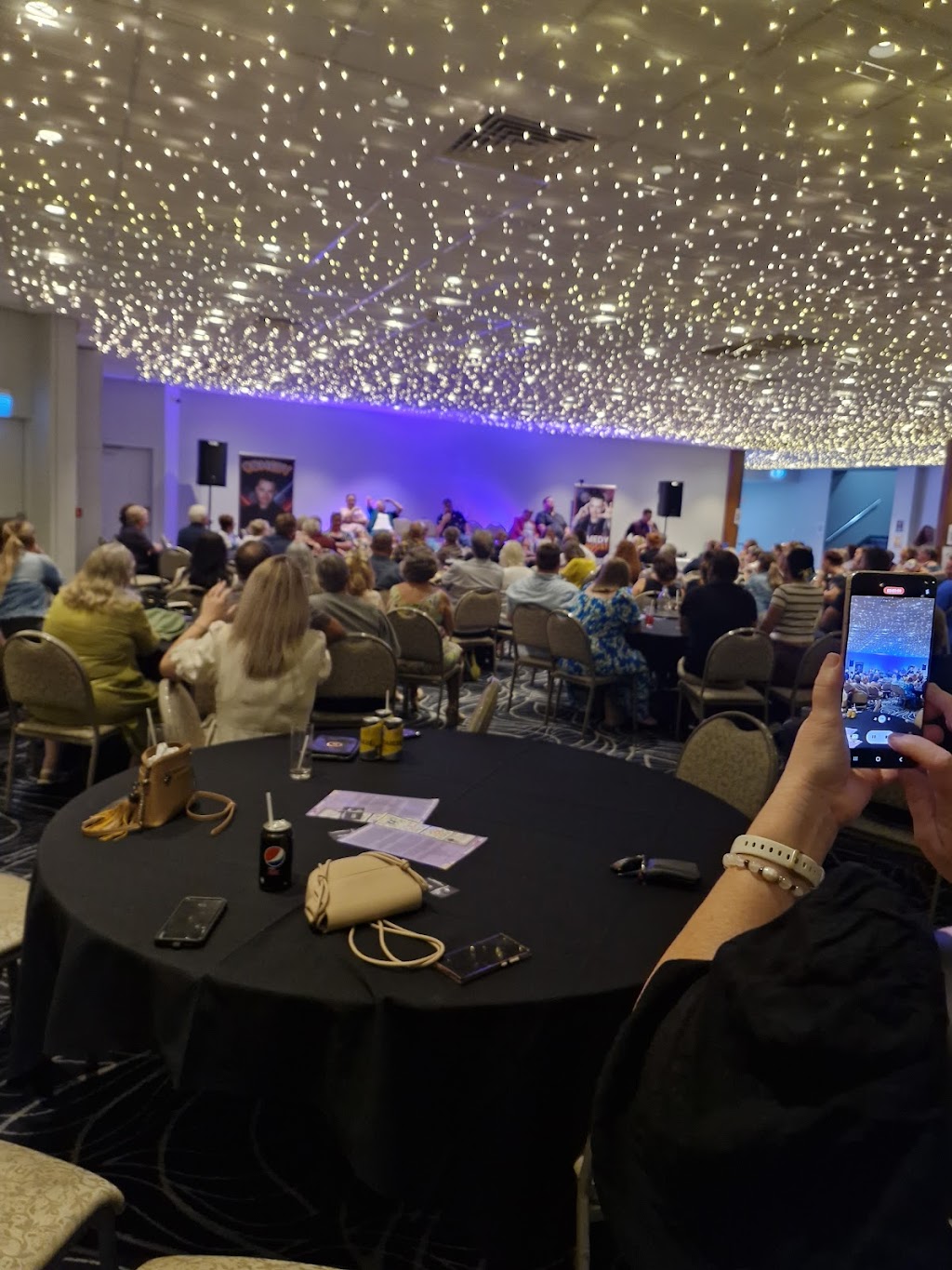 Jaden Boon Stage and Clinical Hypnotist - Hypnotherapy | Shanahan St, Redland Bay QLD 4165, Australia | Phone: 0433 326 072