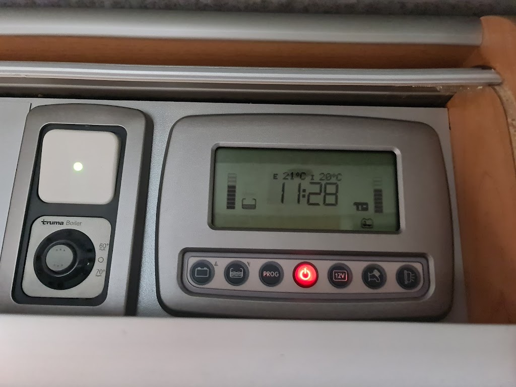 TAREE R V | 624 Wingham Rd, Taree NSW 2430, Australia | Phone: 0477 822 115