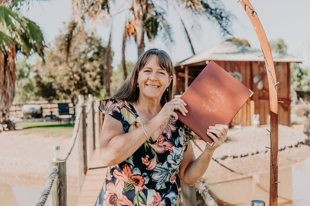 Linda Bray Celebrant | Kerang-Koondrook Rd, Koondrook VIC 3580, Australia | Phone: 0408 174 732