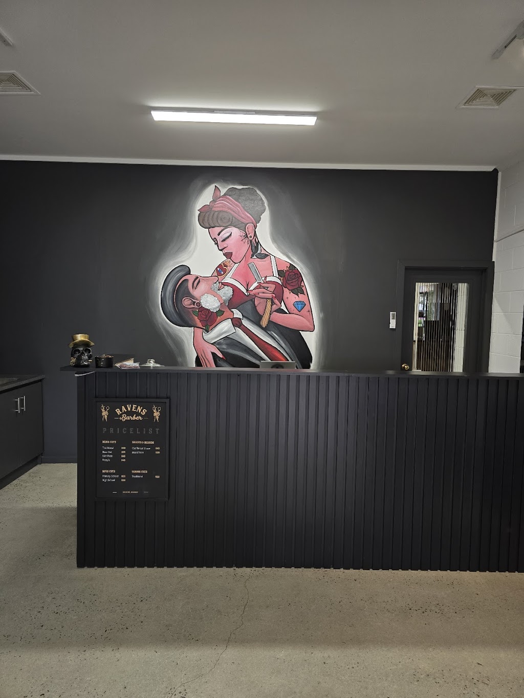 Ravens Barber | 5/97 Princes Hwy Service Rd, Yarragon VIC 3823, Australia | Phone: (03) 5604 3425