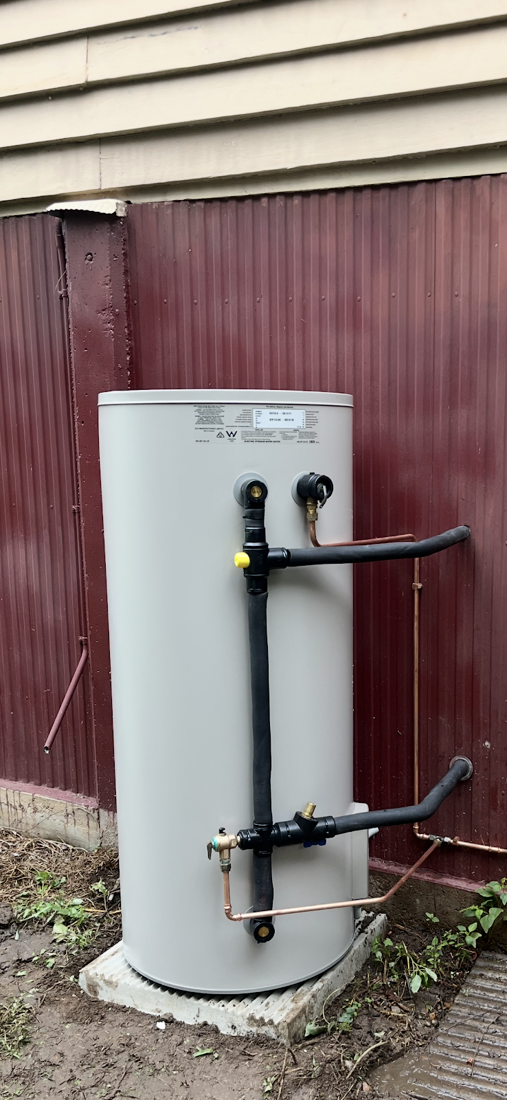 West Moreton Plumbing | Unit 2/2 Cardin Cl, Wulkuraka QLD 4305, Australia | Phone: 0439 077 507