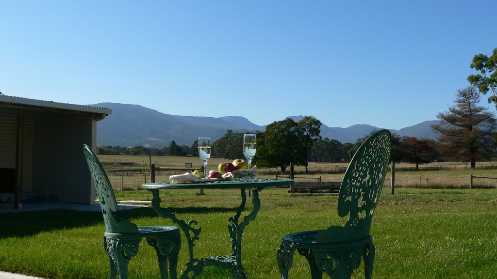 The Managers Cottage | lodging | 20 Pages Rd, Grove TAS 7109, Australia | 0412535800 OR +61 412 535 800