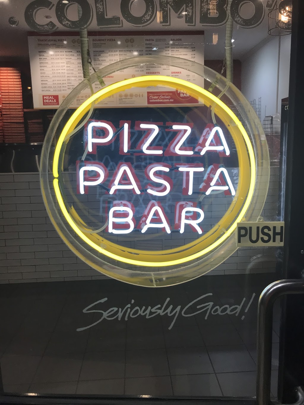 Amalfi Pizza & Pasta | 506 Mountain Hwy, Wantirna VIC 3152, Australia | Phone: (03) 9729 6743