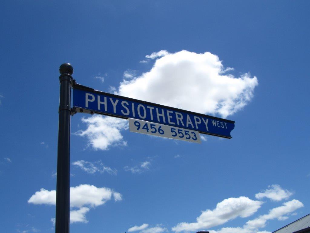 Physiotherapy West | 246 Amherst Rd, Canning Vale WA 6155, Australia | Phone: (08) 9456 5553
