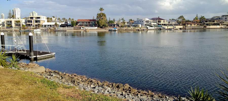 Gold Coast Fishing Spots - Darrambal Street Reserve | park | Darrambal St &, Stanhill Dr, Surfers Paradise QLD 4217, Australia