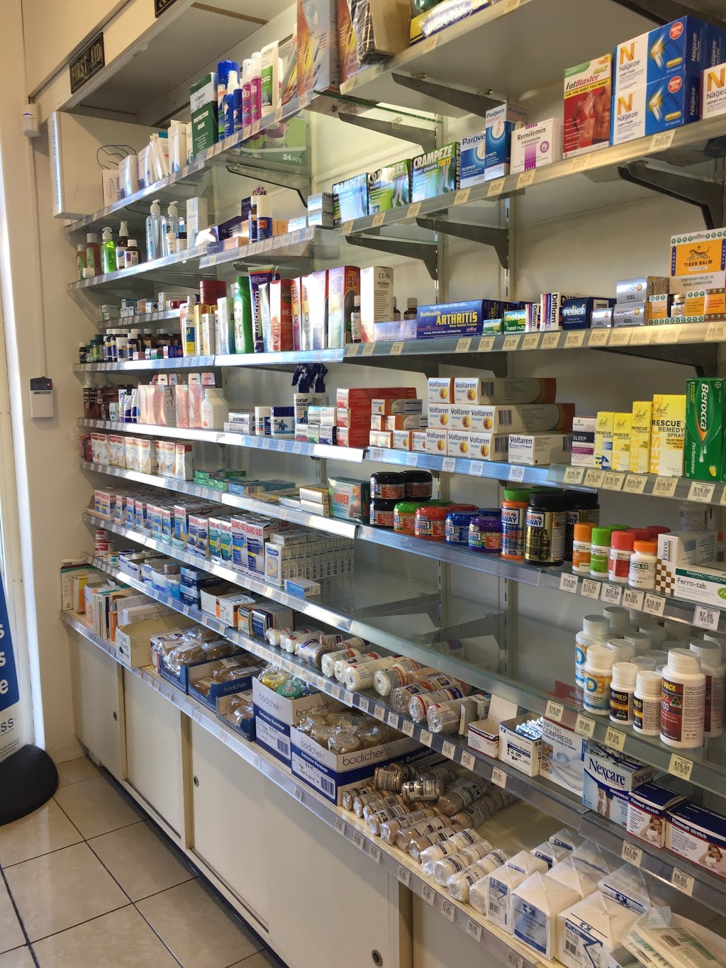 Bayview Medical Centre Pharmacy | pharmacy | 166 Cowper St, Warrawong NSW 2502, Australia | 0242744849 OR +61 2 4274 4849