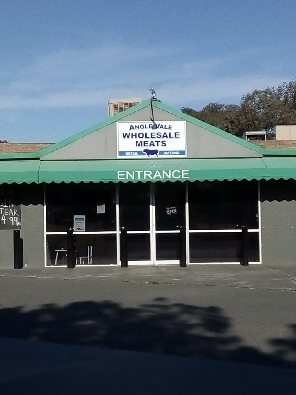 Angle Vale Wholesale Meats | store | 154 Angle Vale Rd, Angle Vale SA 5117, Australia | 0882849919 OR +61 8 8284 9919