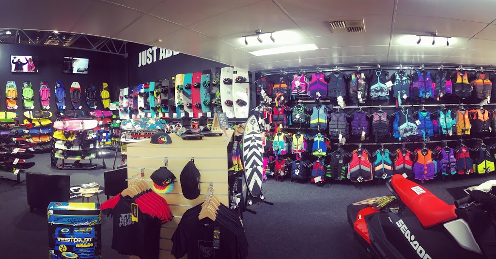 Sunraysia Marine | clothing store | 13 Seventh St, Mildura VIC 3500, Australia | 0350221155 OR +61 3 5022 1155