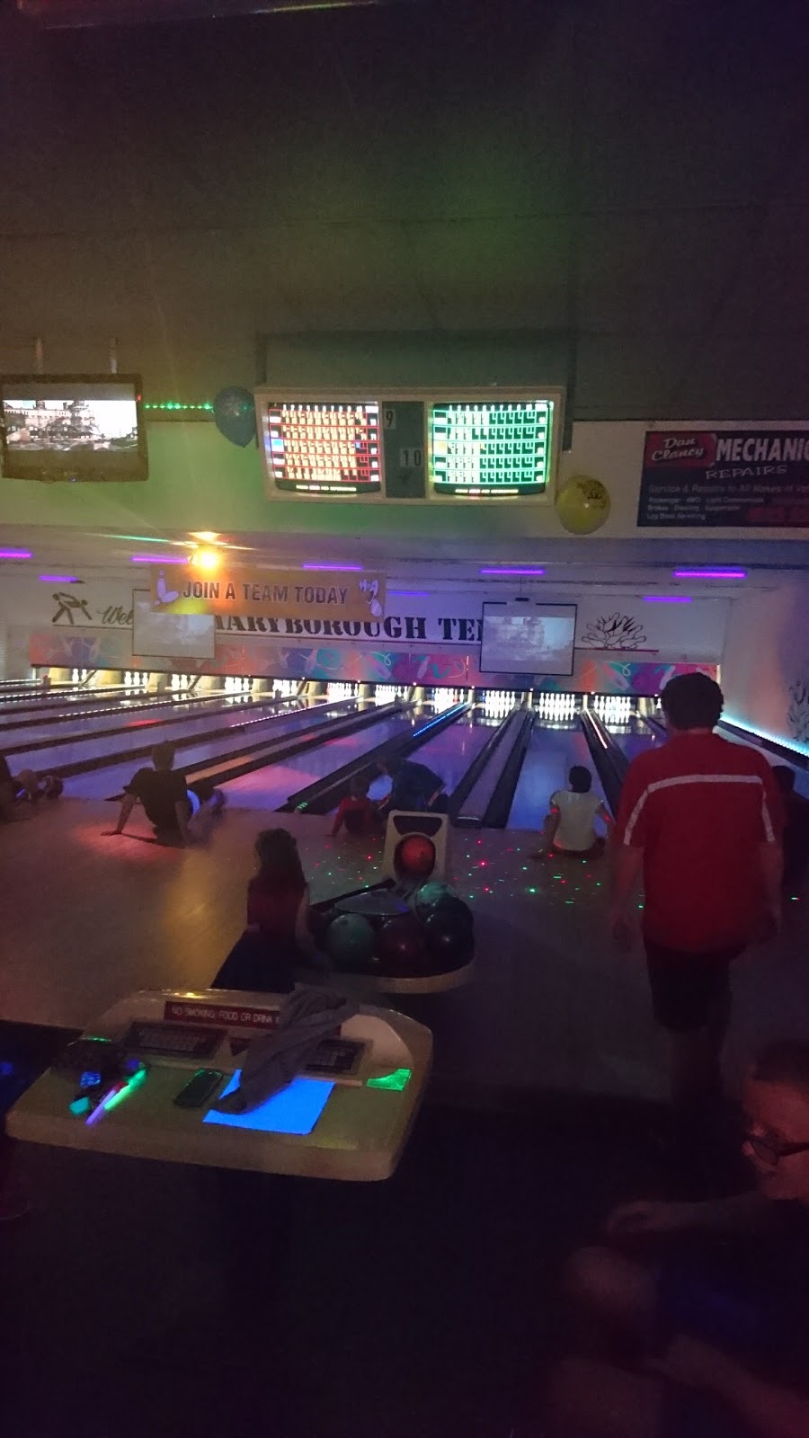 Maryborough Tenpin | bowling alley | Lot 2 Quarry Ct, Maryborough QLD 4650, Australia | 0741223100 OR +61 7 4122 3100