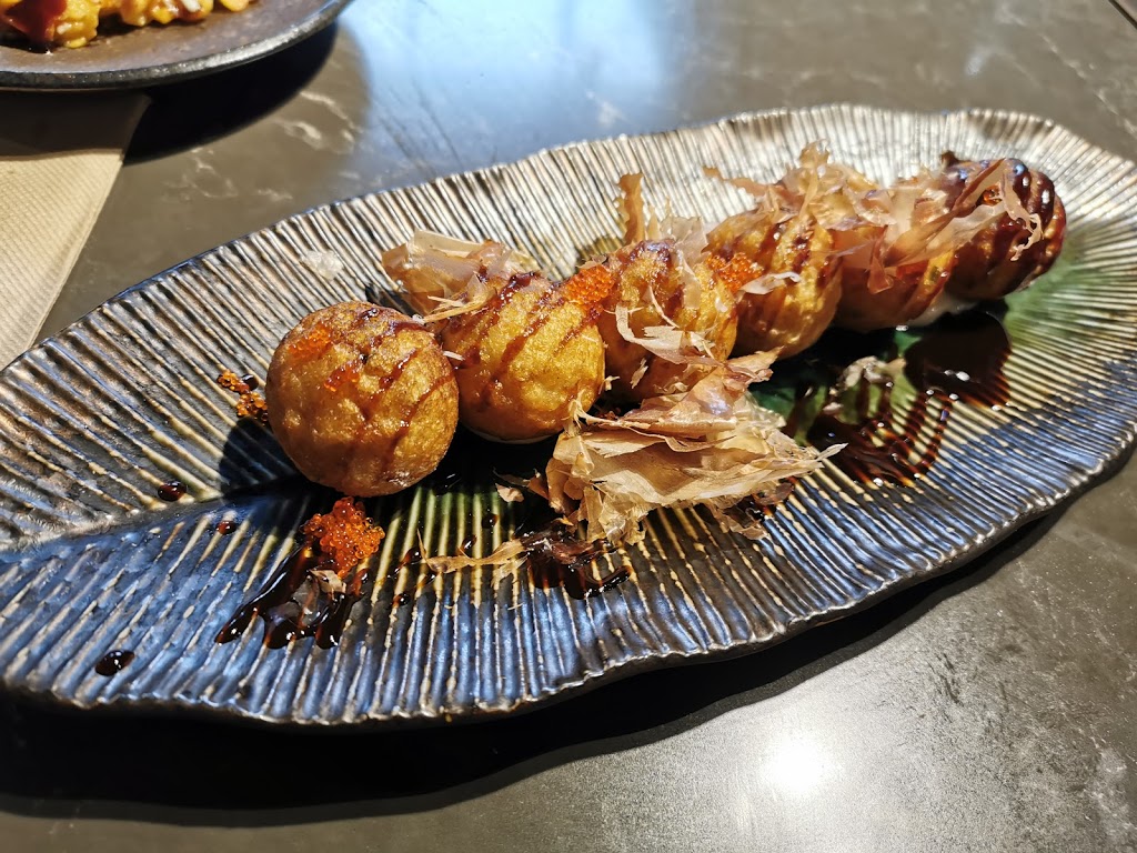 Dohtonbori-Japanese Okonomiyaki Restaurant (Dockland) | restaurant | The District Docklands, Level 1/14B Star Circus, Docklands VIC 3008, Australia | 0396000873 OR +61 3 9600 0873