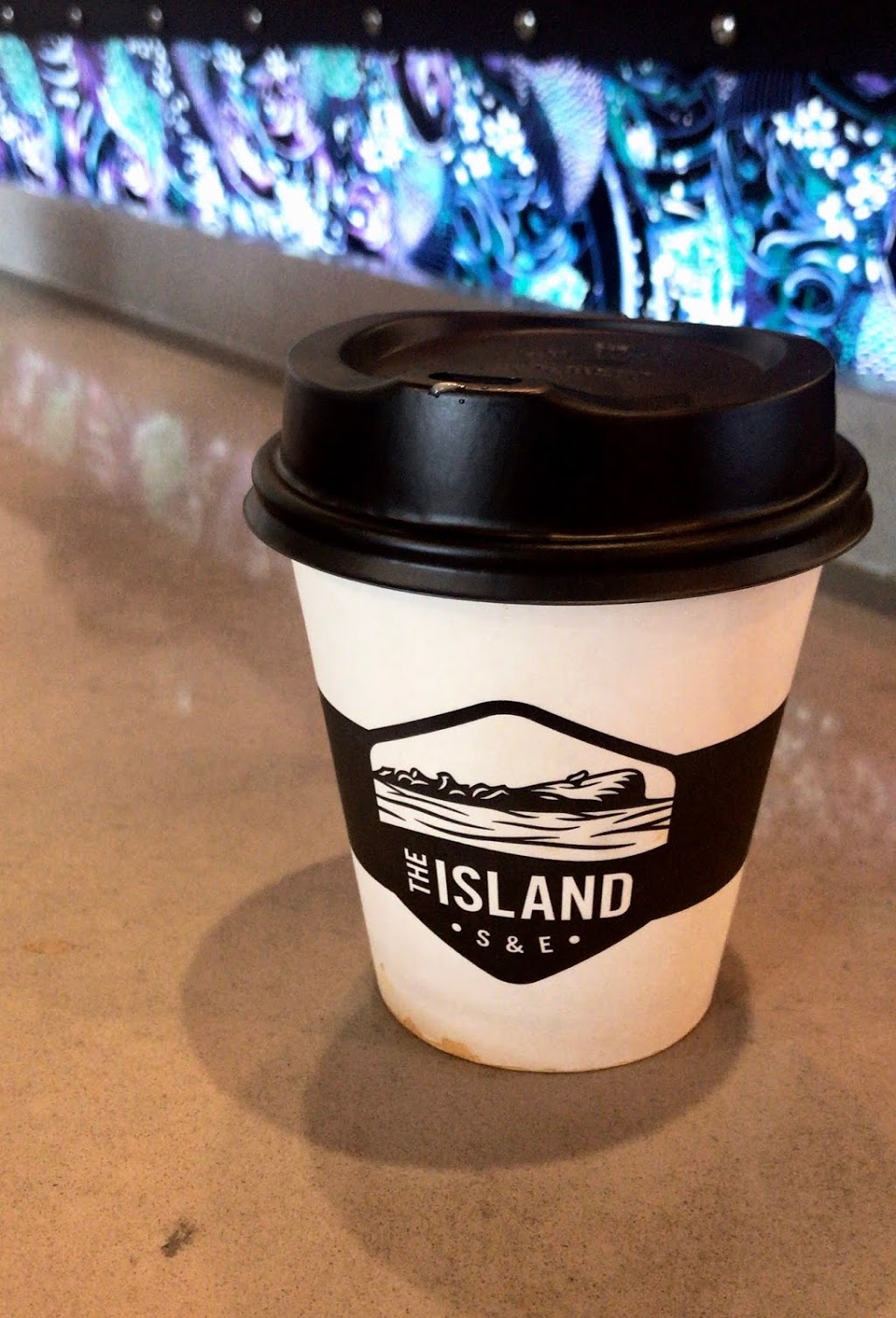 The Island Surf & Espresso | cafe | 6/15 Mudjimba Esplanade, Mudjimba QLD 4564, Australia | 0754487025 OR +61 7 5448 7025