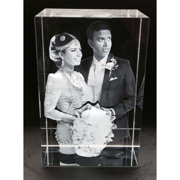 Vision3D - Crystal Photo & Engraving Specialists | 23 Fortune St, Scarborough QLD 4020, Australia | Phone: 1300 847 333