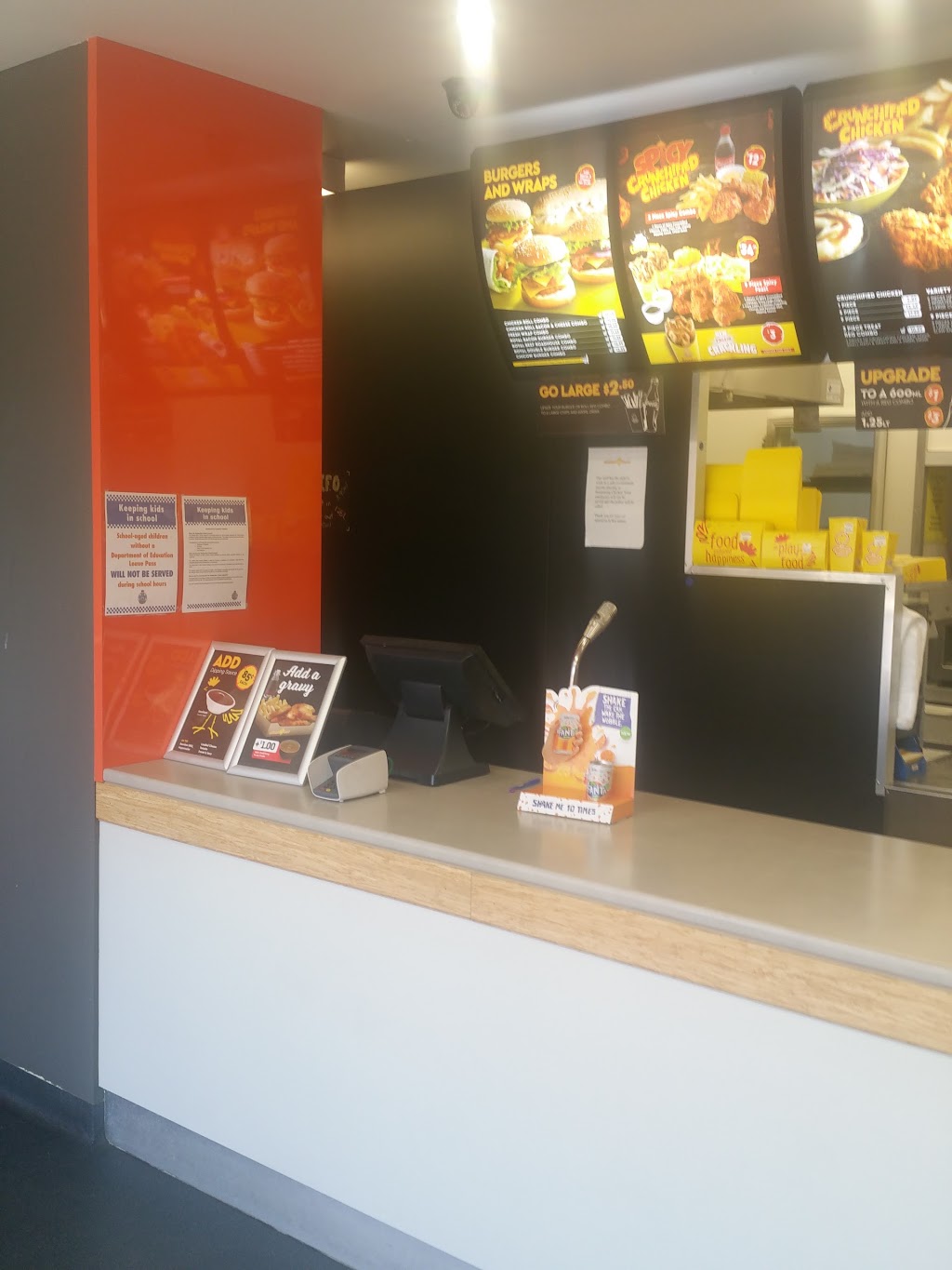 Chicken Treat | Westfield Shopping Town 15 Westfield Drive, Camillo WA 6111, Australia | Phone: (08) 6179 4318