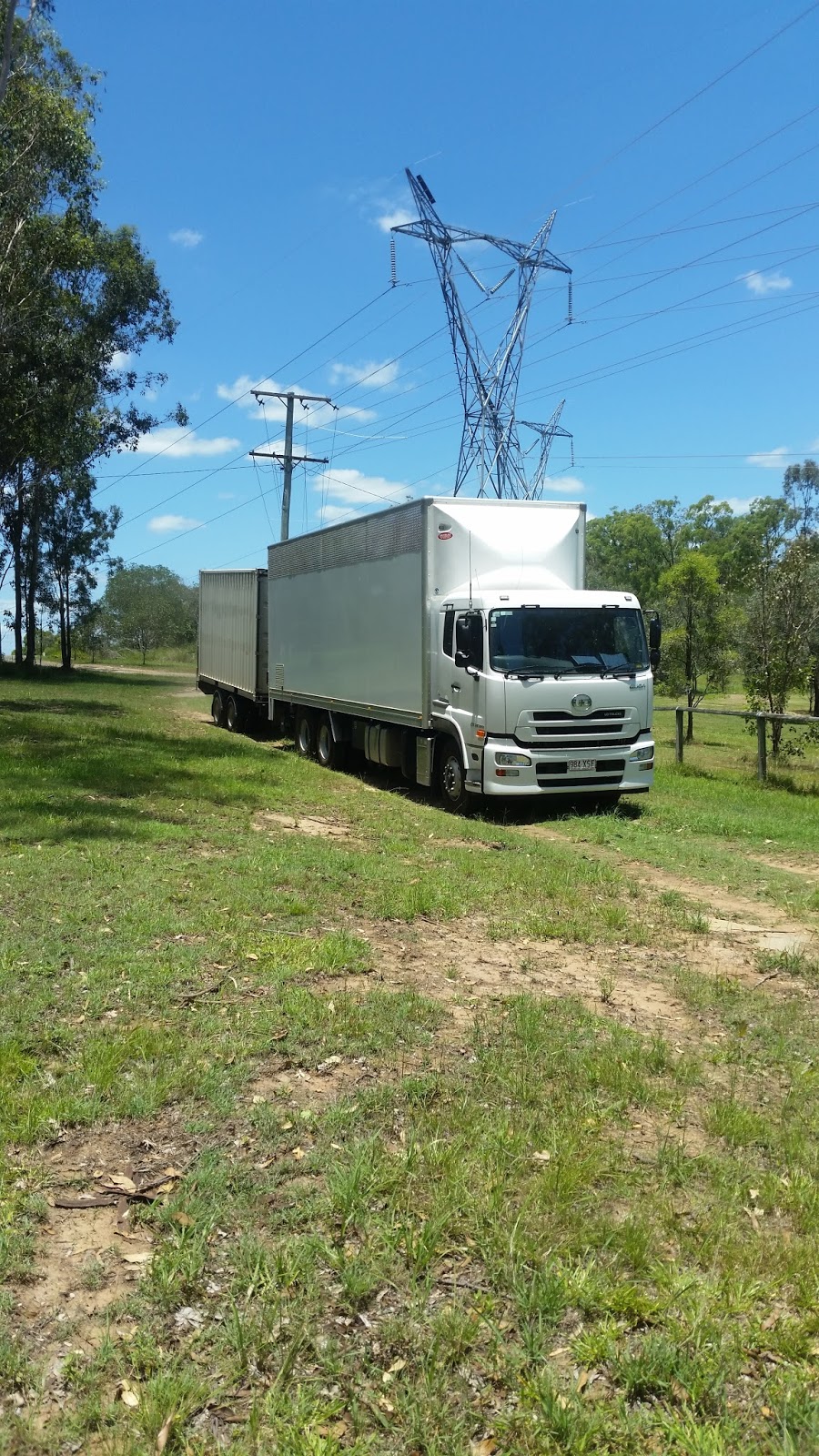 Ave A Good Day Removals Pty Ltd | 177 Scottsdale Dr, Robina QLD 4226, Australia | Phone: (07) 5569 0079