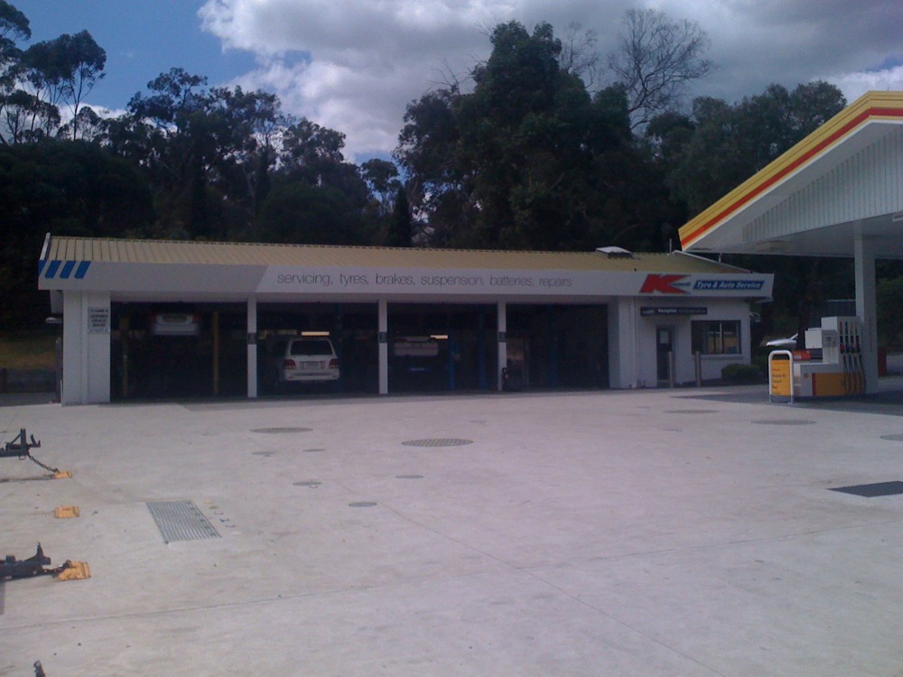 Kmart Tyre & Auto Service Eltham | Shell Coles Express Service Station Corner of Main Road and, Mount Pleasant Rd, Eltham VIC 3095, Australia | Phone: (03) 8585 7136