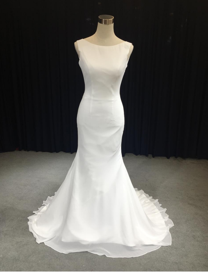 Josephines Bridals |  | 44 Hewitt St, Colyton NSW 2760, Australia | 0423663670 OR +61 423 663 670