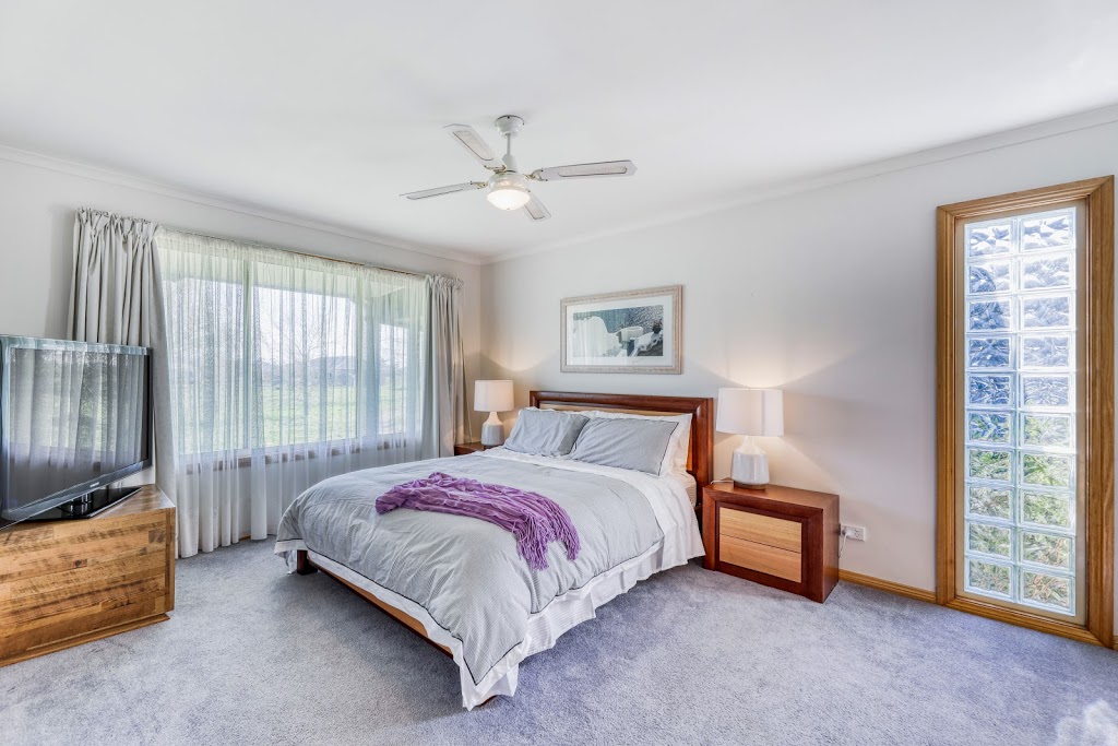 Yarragon 4 Bedroom House in Gippsland | 38 Hazeldean Rd, Yarragon VIC 3823, Australia | Phone: 0451 316 388