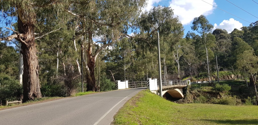 Arched Bridge (Monash Bridge) |  | 12 Hurstbridge-Arthurs Creek Rd, Hurstbridge VIC 3099, Australia | 0394333111 OR +61 3 9433 3111