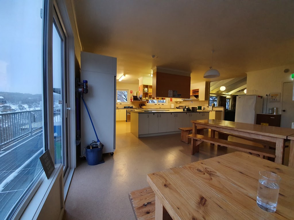 Bembooka | 10 Ash Drive, Hotham Heights VIC 3741, Australia | Phone: (03) 5759 3095