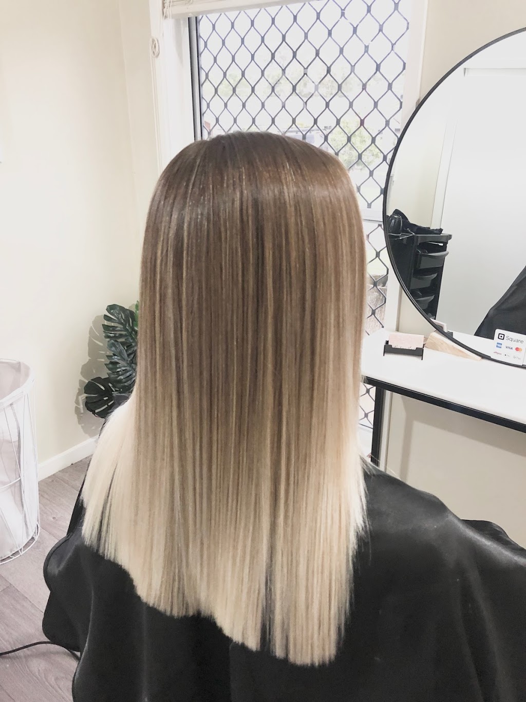 Boutique Hair By Emma | 47 Worchester Cres, Wakerley QLD 4154, Australia | Phone: 0433 298 077