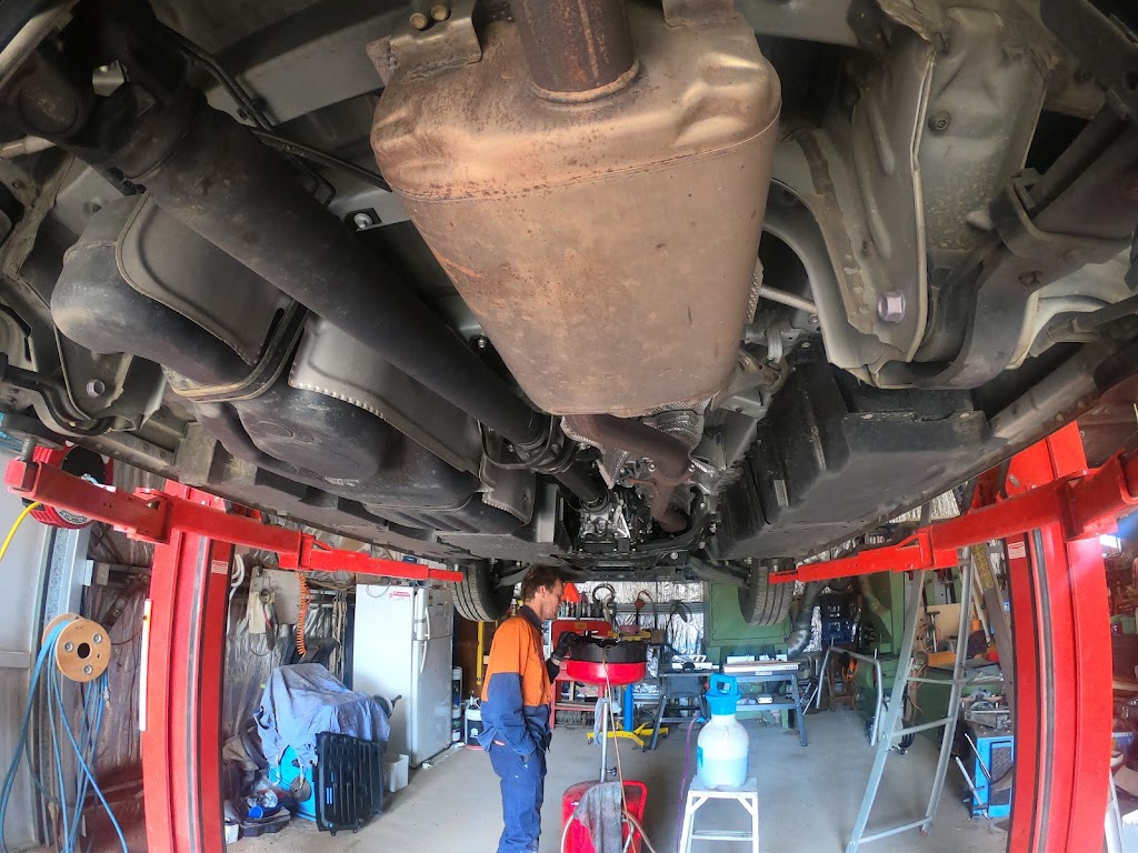 Parks Auto Air and Mechanical | 2584 Glen Davis Rd, Glen Davis NSW 2846, Australia | Phone: 0427 990 197