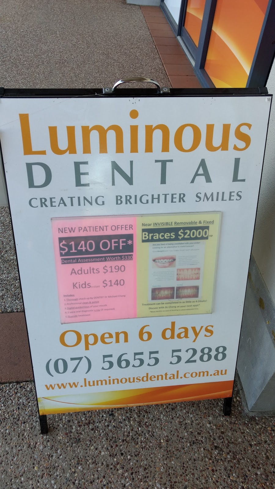 Luminous Dental Hope Island - Dr Michael Chang | dentist | 2a/10 Santa Barbara Rd, Hope Island QLD 4212, Australia | 0756555288 OR +61 7 5655 5288