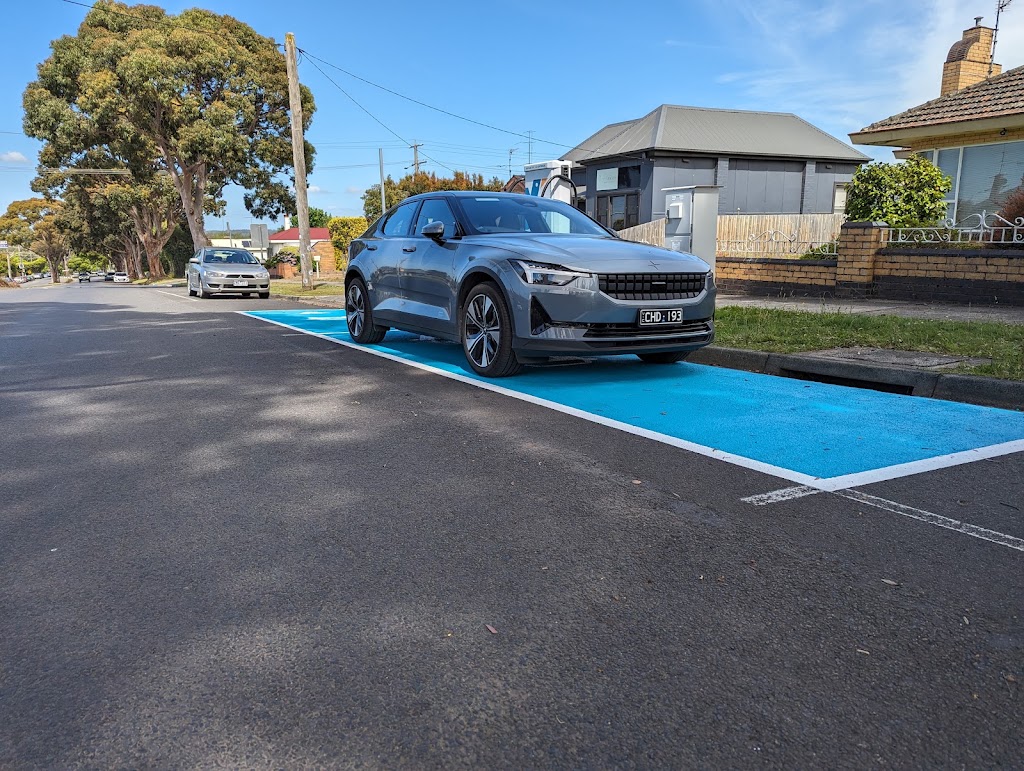 Evie Charging Station | 68 McCartin St, Leongatha VIC 3953, Australia | Phone: 1300 463 843