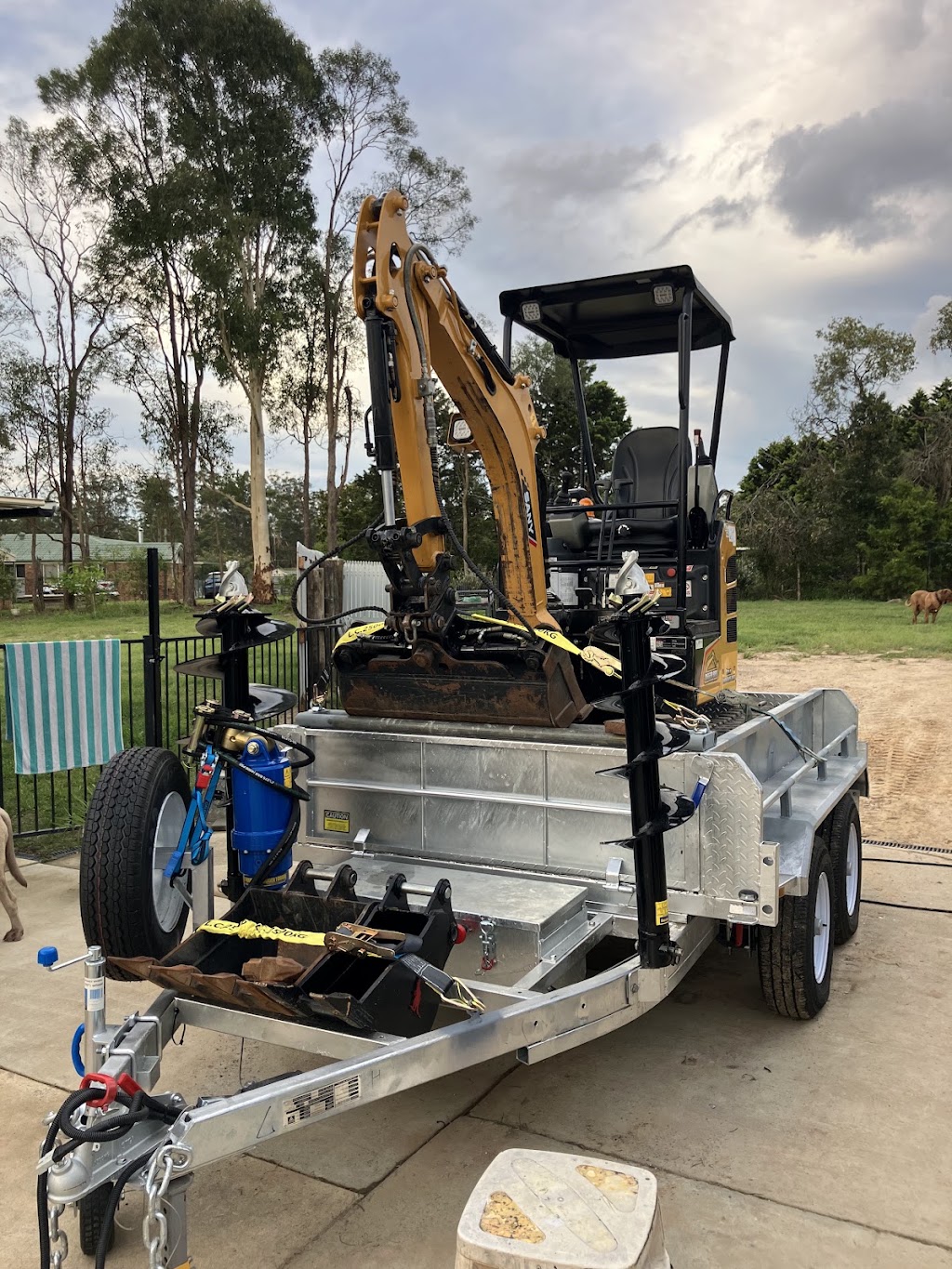 Digger Bro | Elwood Rise Vista, DAguilar QLD 4514, Australia | Phone: 0404 426 049