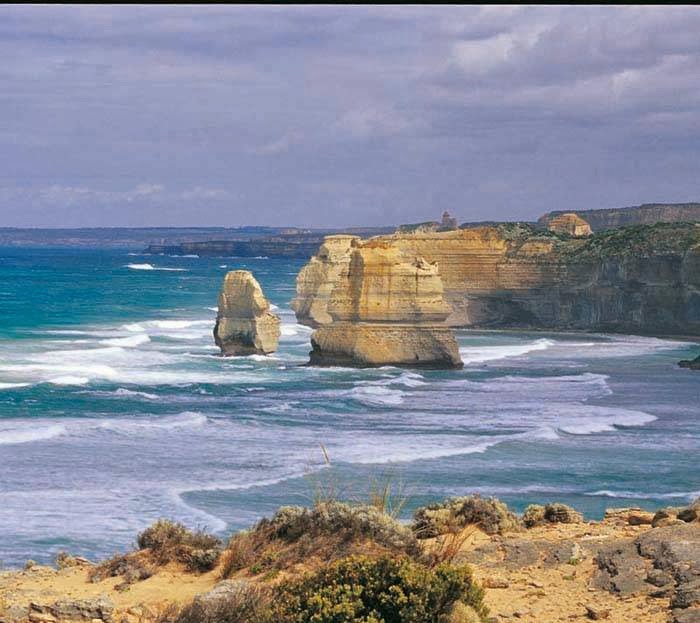 Great Ocean Walk Holidays | lodging | 2590 Great Ocean Rd, Hordern Vale VIC 3238, Australia | 0352379223 OR +61 3 5237 9223