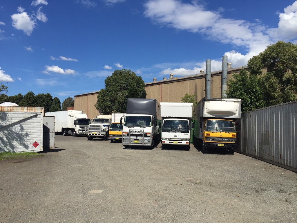 Jackman Furniture Transport | 128 Milperra Rd, Revesby NSW 2212, Australia | Phone: (02) 9792 6667