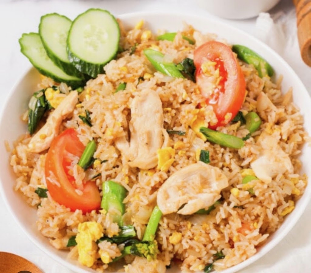 Bogan Thai by Nat | Nyngan Golf Club, 16 Tottenham Rd, Nyngan NSW 2825, Australia | Phone: 0484 700 133