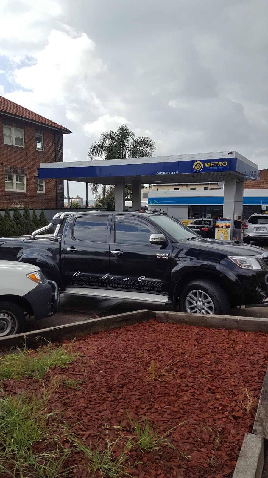 Metro Petroleum | 51 Spofforth St, Cremorne NSW 2090, Australia | Phone: (02) 9909 8482