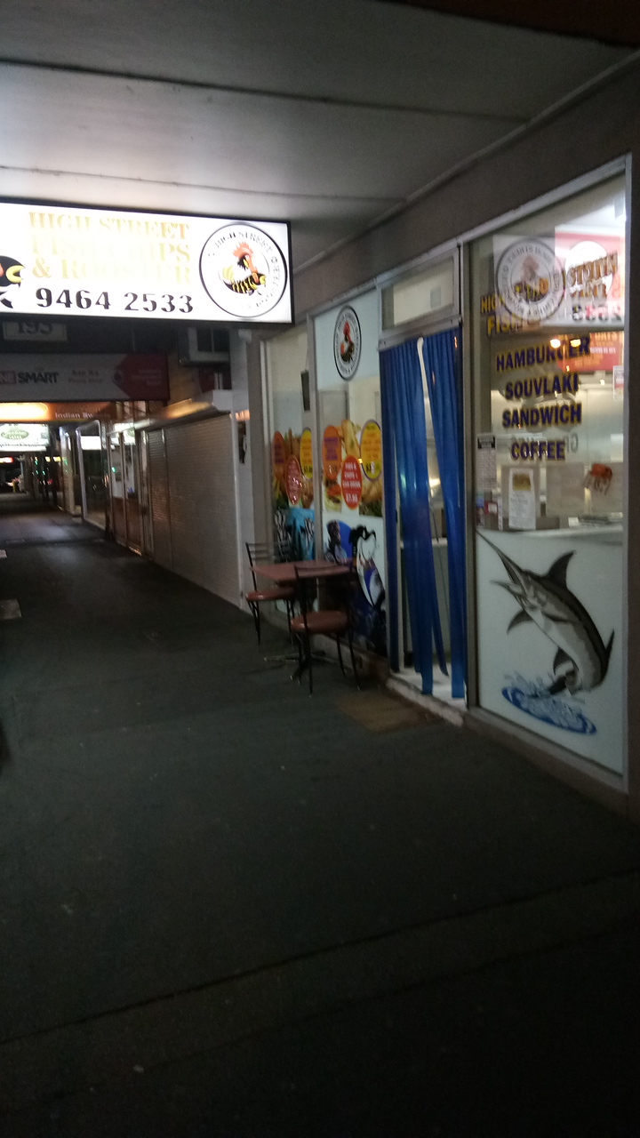 High Street Fish Chips & Rooster | 195 High St, Thomastown VIC 3074, Australia | Phone: (03) 9464 2533
