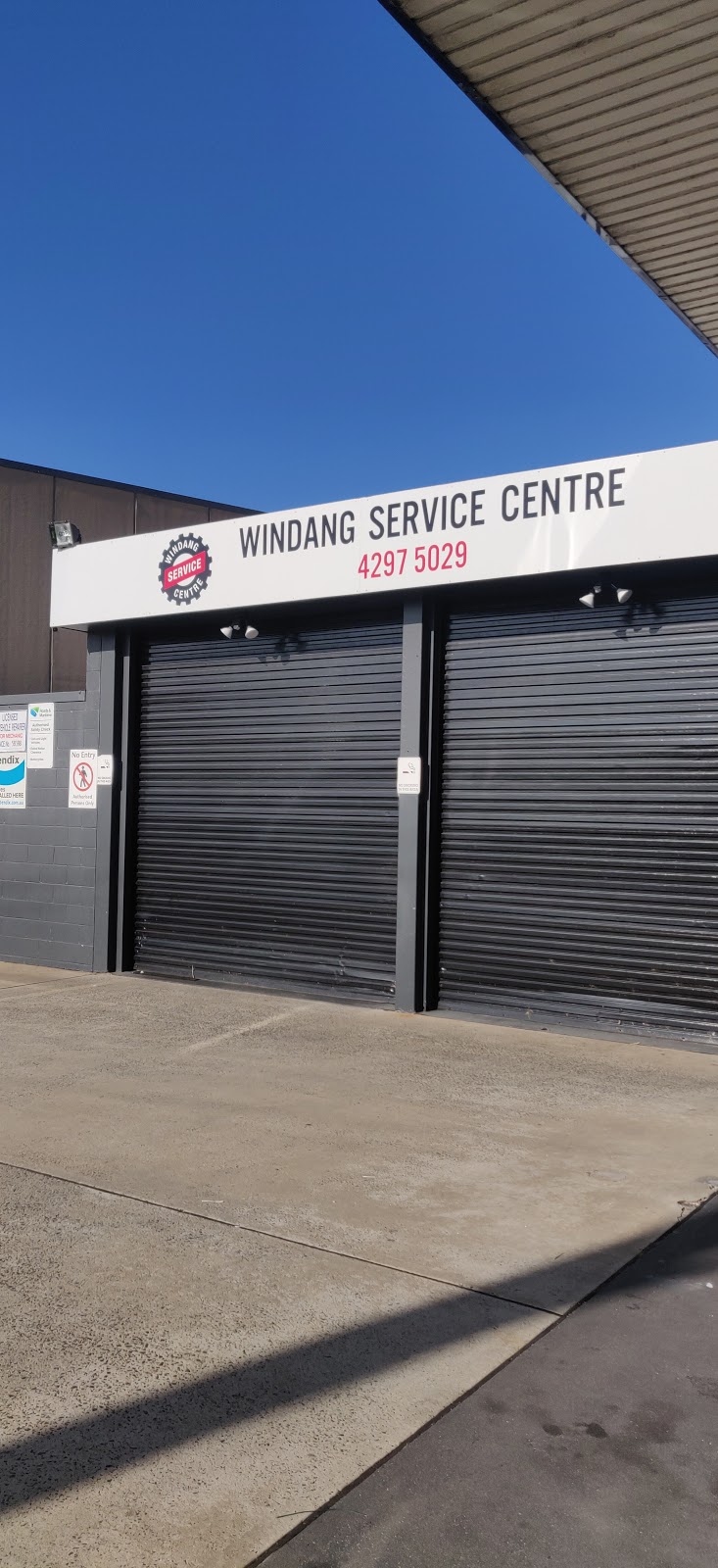 Windang Service Centre | car repair | 37 Shellharbour Rd, Lake Illawarra NSW 2528, Australia | 0242975029 OR +61 2 4297 5029