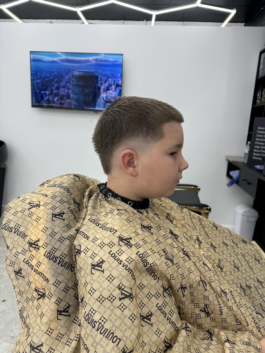Gold Fade Barber Shop | Shop 10b/225 Junction Rd, Ruse NSW 2560, Australia | Phone: 0422 667 285