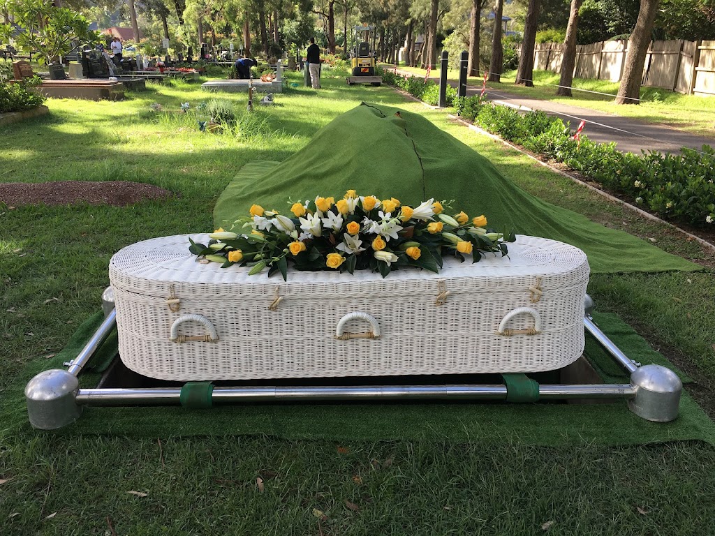 Picaluna - Beautiful Funerals - Hunters Hill |  | 9 Fern Rd, Hunters Hill NSW 2110, Australia | 0411952871 OR +61 411 952 871