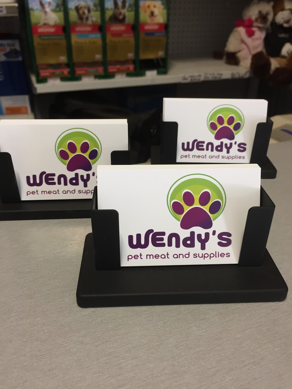 Wendys Pet Meat & Supplies | pet store | 2009 Diggers Rest-Coimadai Rd, Toolern Vale VIC 3337, Australia | 0397434246 OR +61 3 9743 4246