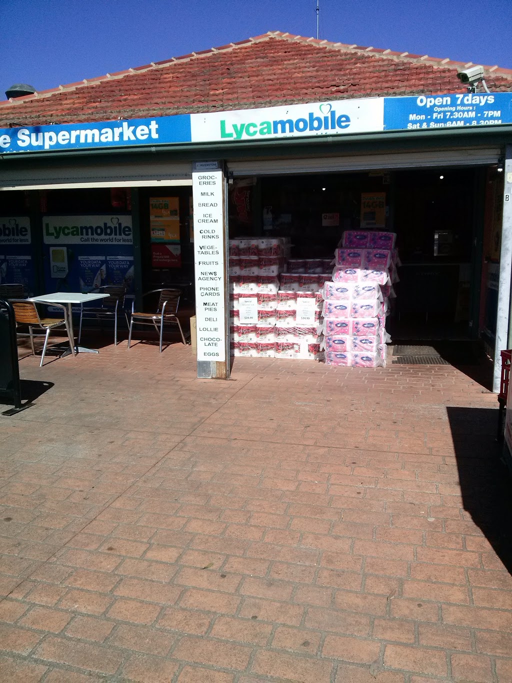 Riverstone Supermarket | supermarket | 87 Elizabeth St, Riverstone NSW 2765, Australia | 0296277709 OR +61 2 9627 7709