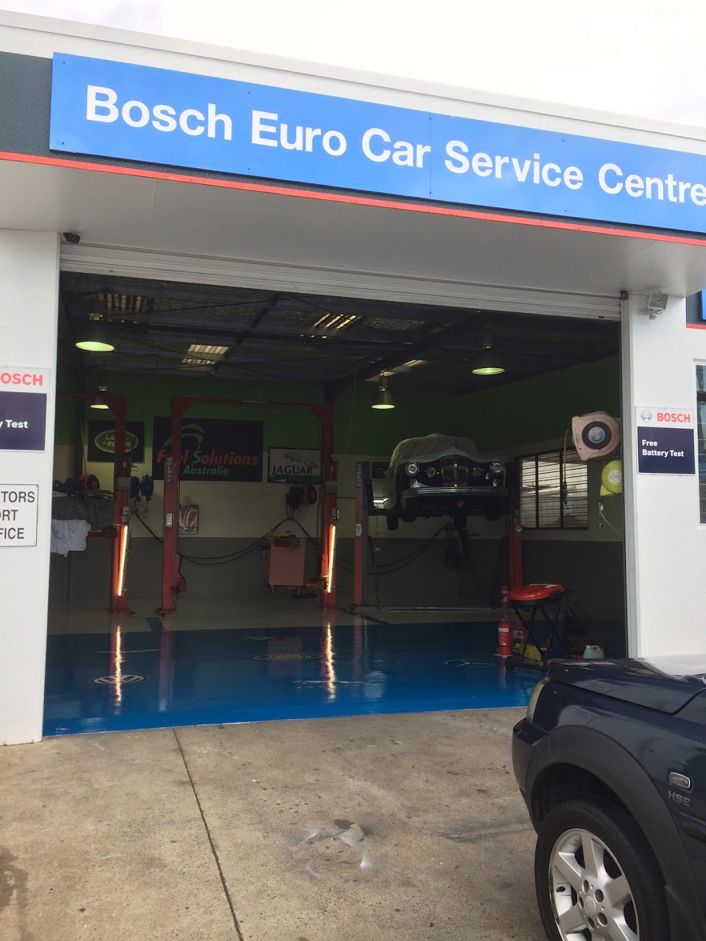 Bosch Euro Car Service Centre | 10A Northview St, Mermaid Waters QLD 4218, Australia | Phone: (07) 5554 6664