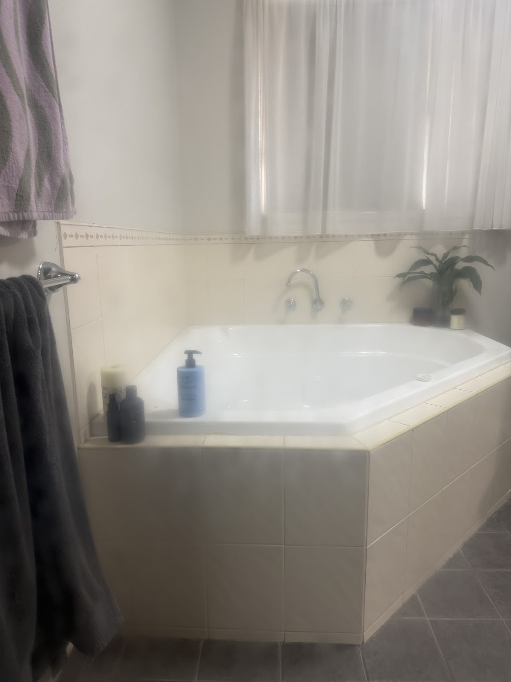 Tidy Up Cleaning VIC | 36 Silver Gum Dr, Pakenham VIC 3810, Australia | Phone: 0420 741 582